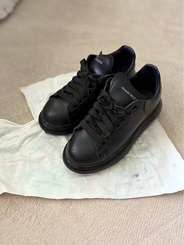 Alexander McQueen Alexander mcQueen spor ayakkabı