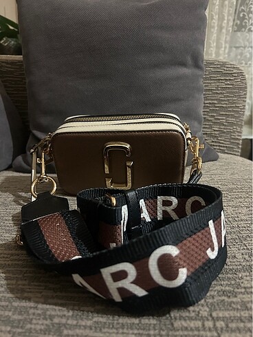 Marc by Marc Jacobs Omuz Çantası