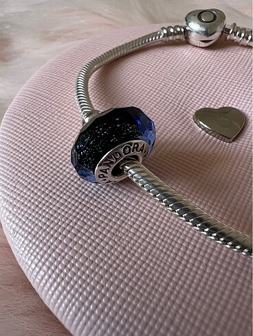 Pandora Pand murano charm