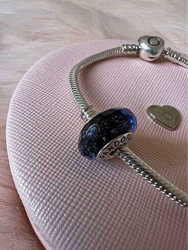  Beden Pand murano charm