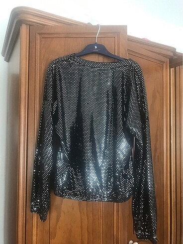 Diğer Payetli siyah buluz 1 kere giyildi