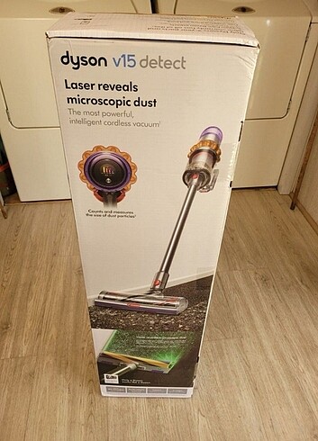 Dyson v15 