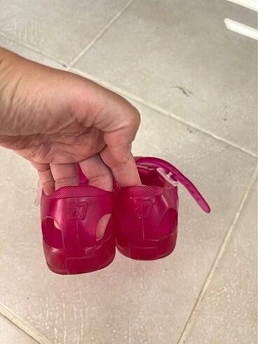 27 Beden Kız çocuk sandalet
