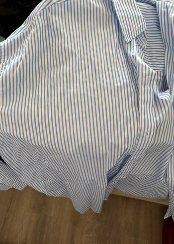 Bershka oversize mavi çizgili gömlek - Görsel 3