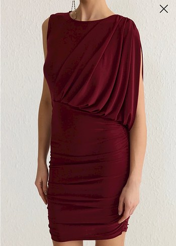 Bordo Drapeli Kısa Abiye Elbise - Görsel 3