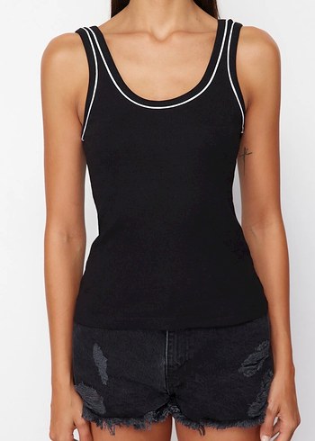 Siyah Kolsuz Basic Atlet - Görsel 3