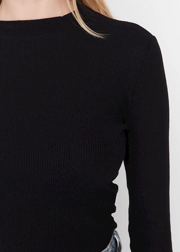 Siyah Uzun Kollu Dar Kesim Kadın cırtcırtlı Bluz - Görsel 4