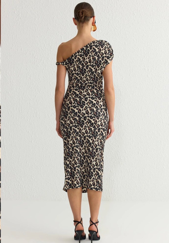 Leopar Desenli Drapeli Mini Elbise - Görsel 4