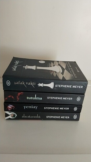 Alacakaranlık İlk Dört Kitap 