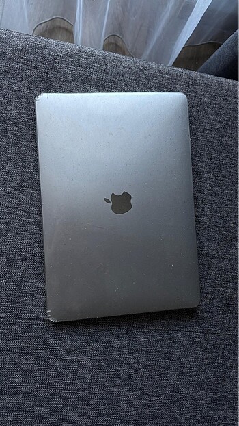 Apple MacBook Air