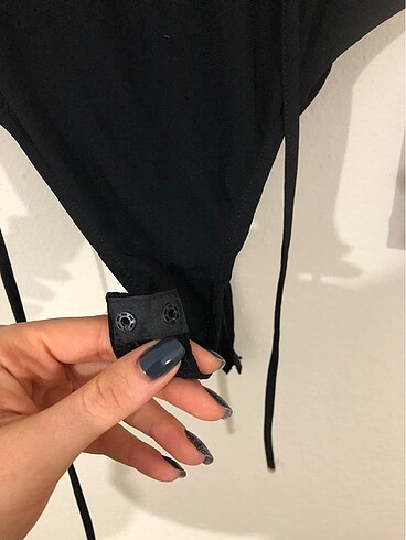 34 Beden siyah Renk Çıtçıtlı bluz