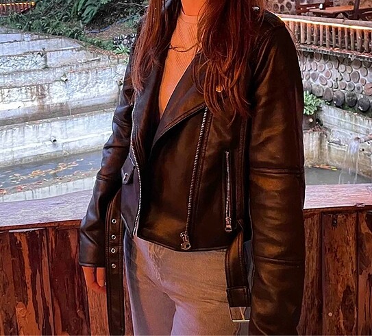xl Beden siyah Renk Deri ceket acil satılık