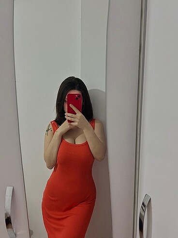 Bershka Uzun elbise