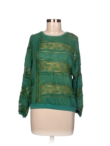 Pull and Bear Bluz %70 İndirimli.