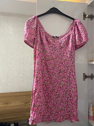 Pembe mini yazlık elbise