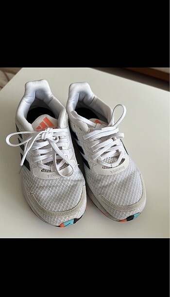 Adidas ayakkabı