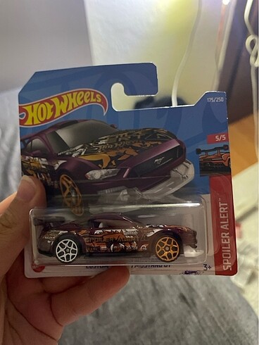  Hot wheels araba