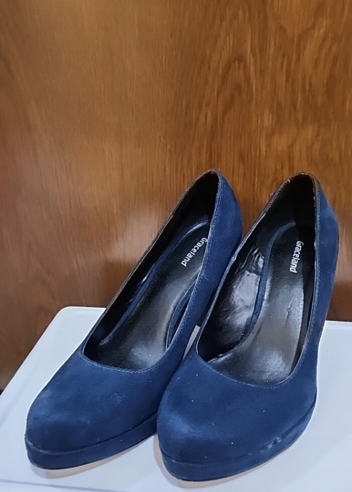 2 kere giyildi - Görsel 2