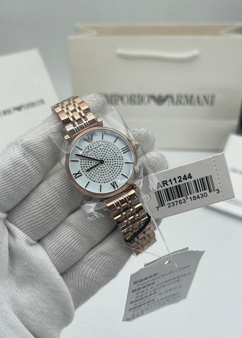 Emporio Armani Kadın Kol Saati AR11244