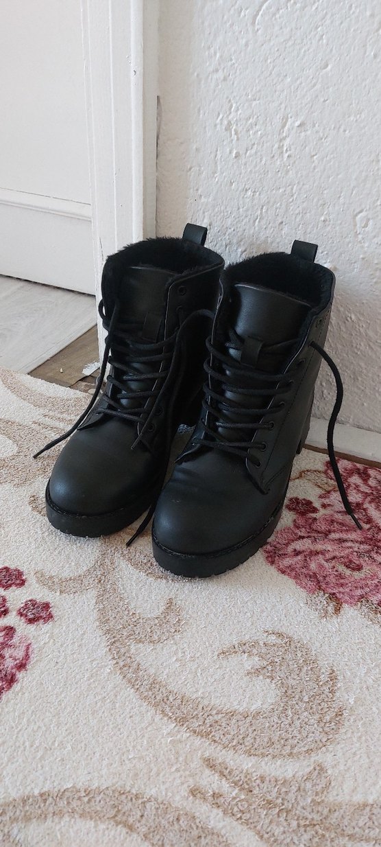 Siyah Deri Kürklü Stiletto Topuklu Bot - Görsel 2