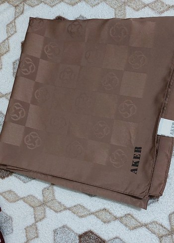 Kahverengi Kadın İpek Fular - Görsel 2