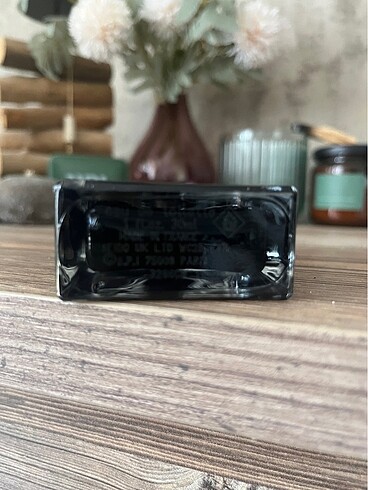  Beden NARCISO RODRIGUEZ For Her 50 ml - Eau de Toilette