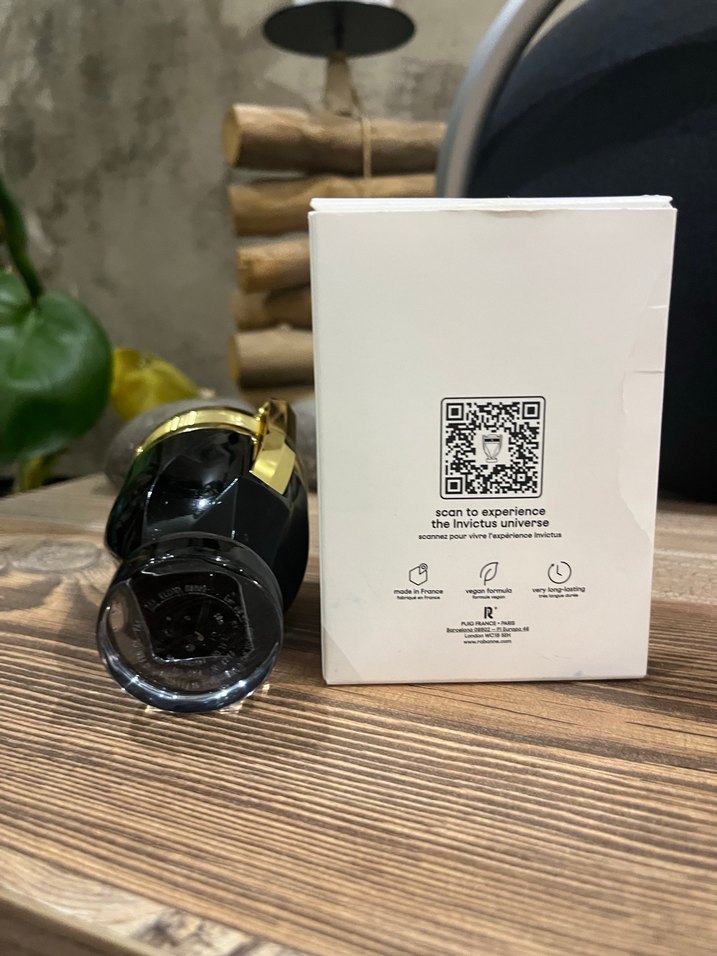 RABANNE FRAGRANCES
Invictus - Parfum - Görsel 2