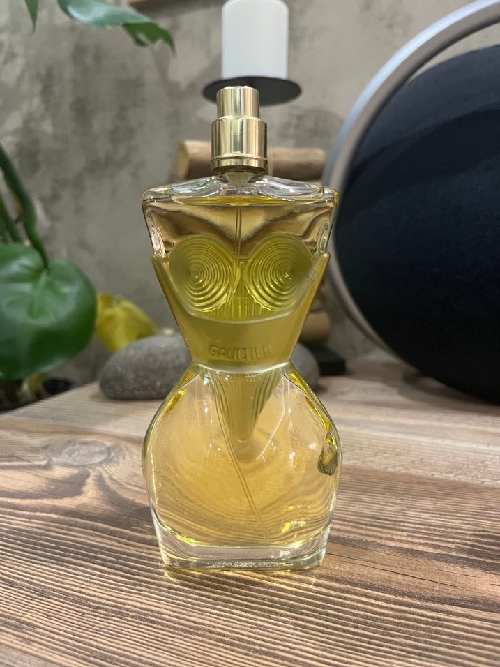 JEAN PAUL GAULTIER
Gaultier Divine edp - Görsel 2