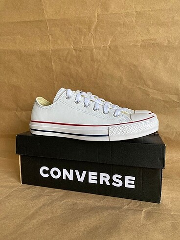 Converse deri chuck Taylor all star unisex Beyaz
