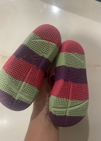 23 Beden Kız Çocuk Pembe Adidas Bantlı Sandalet