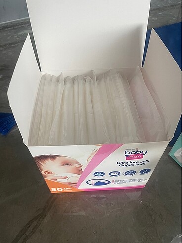 Süt pompası ve göğüs pedi - Görsel 2