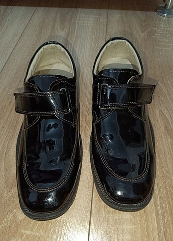 33 Beden siyah Renk Çocuk rugan ayakkabı 