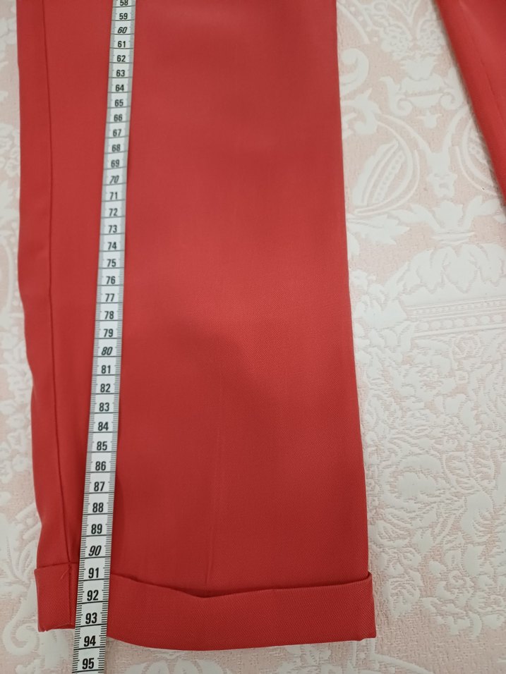 Düğmeli Kırmızı Rahat Kesim Kadın Kumaş Pantolon - Görsel 2