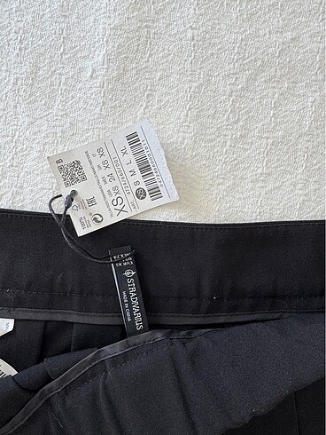 xs Beden Stradivarius etek
