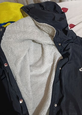 Nike Nike Siyah Kapüşonlu unisex Mont