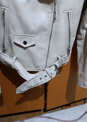 Deri crop Ceket - Görsel 4