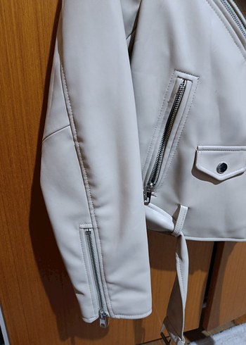 Deri crop Ceket - Görsel 3