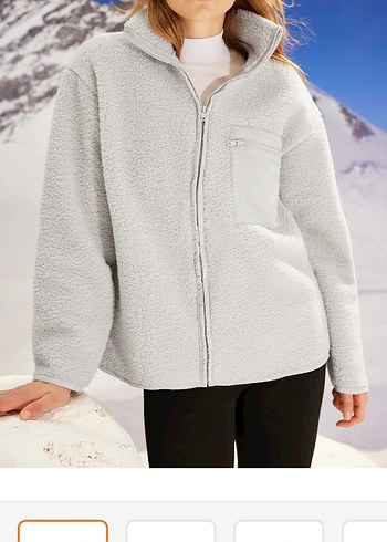 Gri Peluş Fermuarlı Kadın Mont