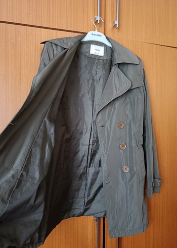 haki Düğmeli Kadın Trençkot - Görsel 3