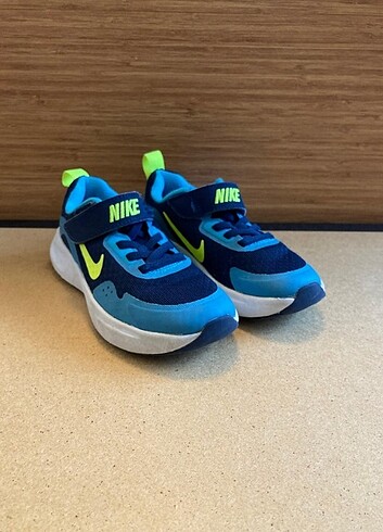 Nike Çocuk Spor Ayakkabı