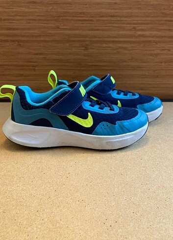 Nike Nike Çocuk Spor Ayakkabı
