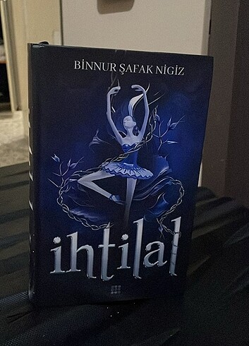 İhtilal karton kapak
