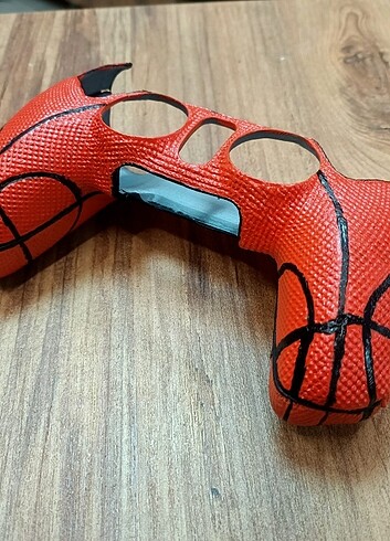 Diğer PS5 kol kılıfı