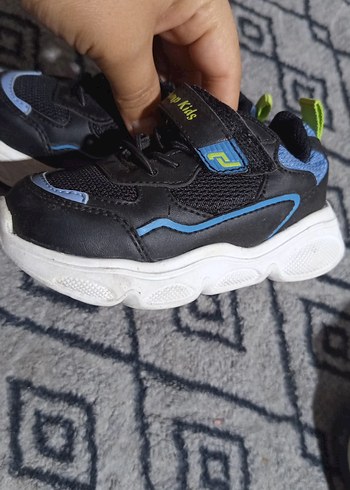 23 Beden Mavi Bağcıksız Erkek Çocuk Spor Ayakkabı