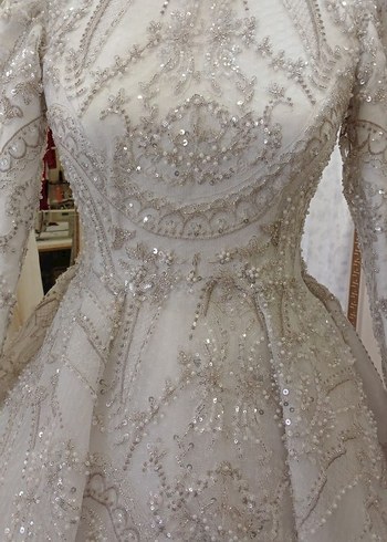 Dantel Detaylı V Yaka A Kesim Gelinlik - Görsel 3