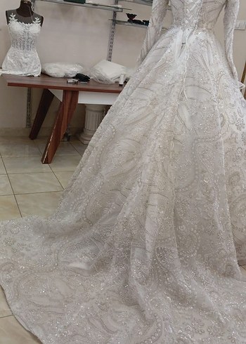 Dantel Detaylı V Yaka A Kesim Gelinlik - Görsel 4