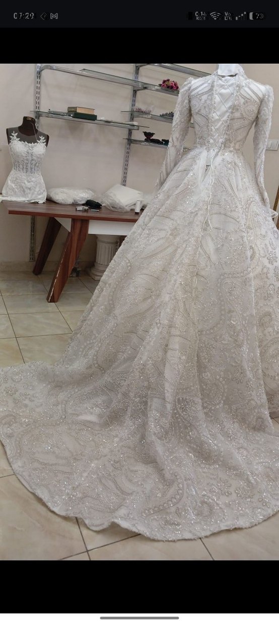 Dantel Detaylı V Yaka A Kesim Gelinlik - Görsel 4