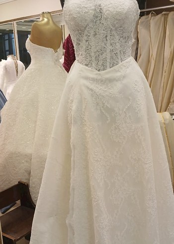 Askısız Beyaz A-Line Dantel Gelinlik - Görsel 4