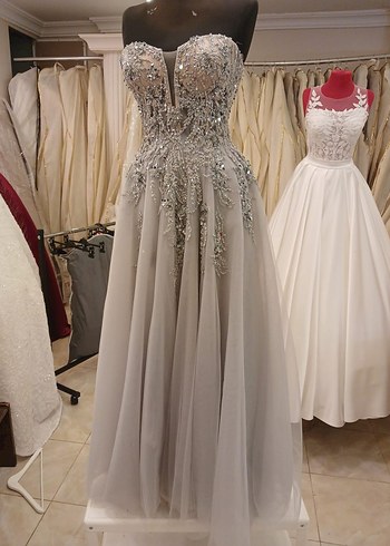 Boncuk İşlemeli Straplez Uzun Abiye Elbise - Görsel 3