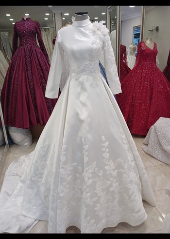 Uzun Kollu Prenses Gelinlik - Görsel 2